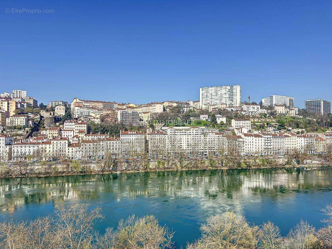 Appartement à LYON-6E