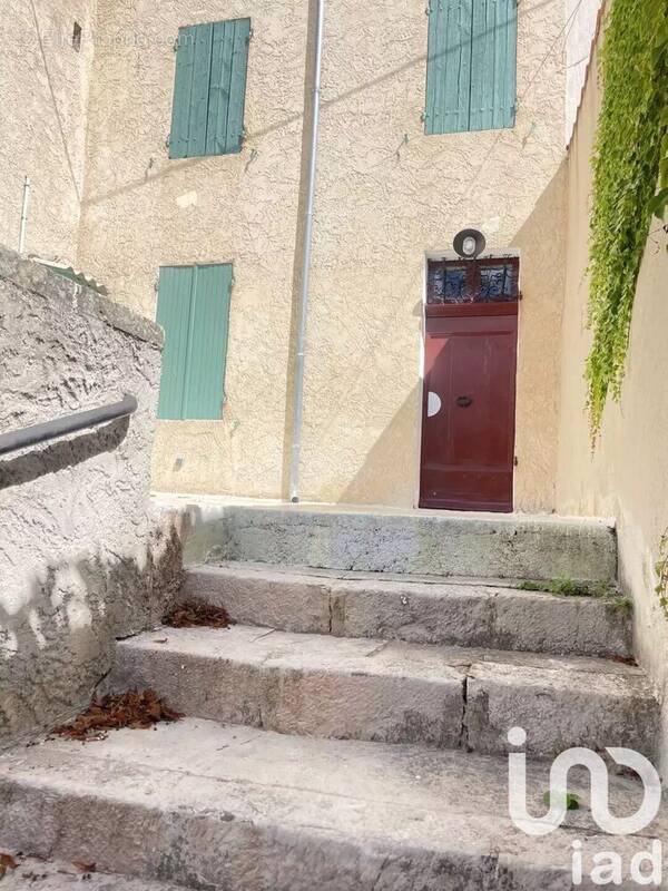 Photo 1 - Maison à ROQUEVAIRE