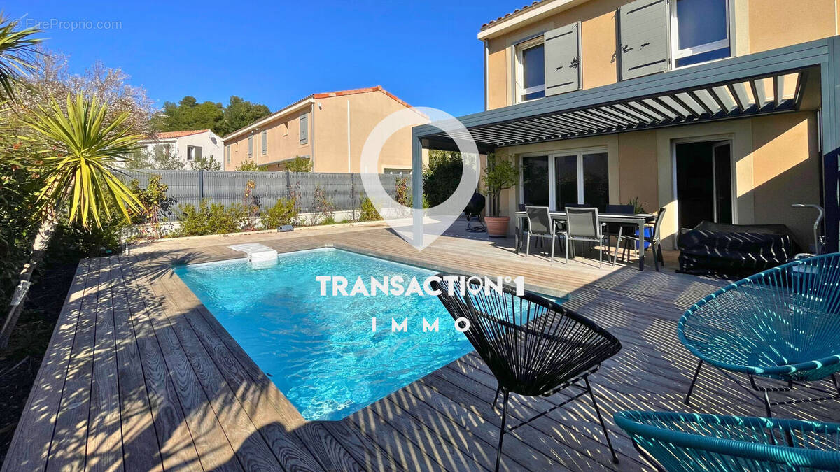 Maison à ENSUES-LA-REDONNE