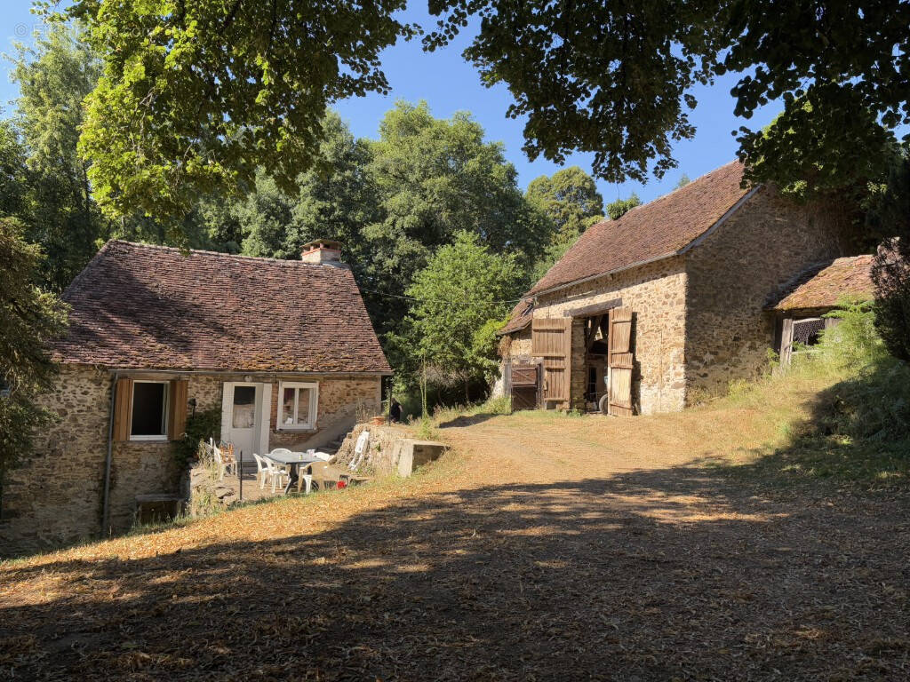 Maison à LUBERSAC
