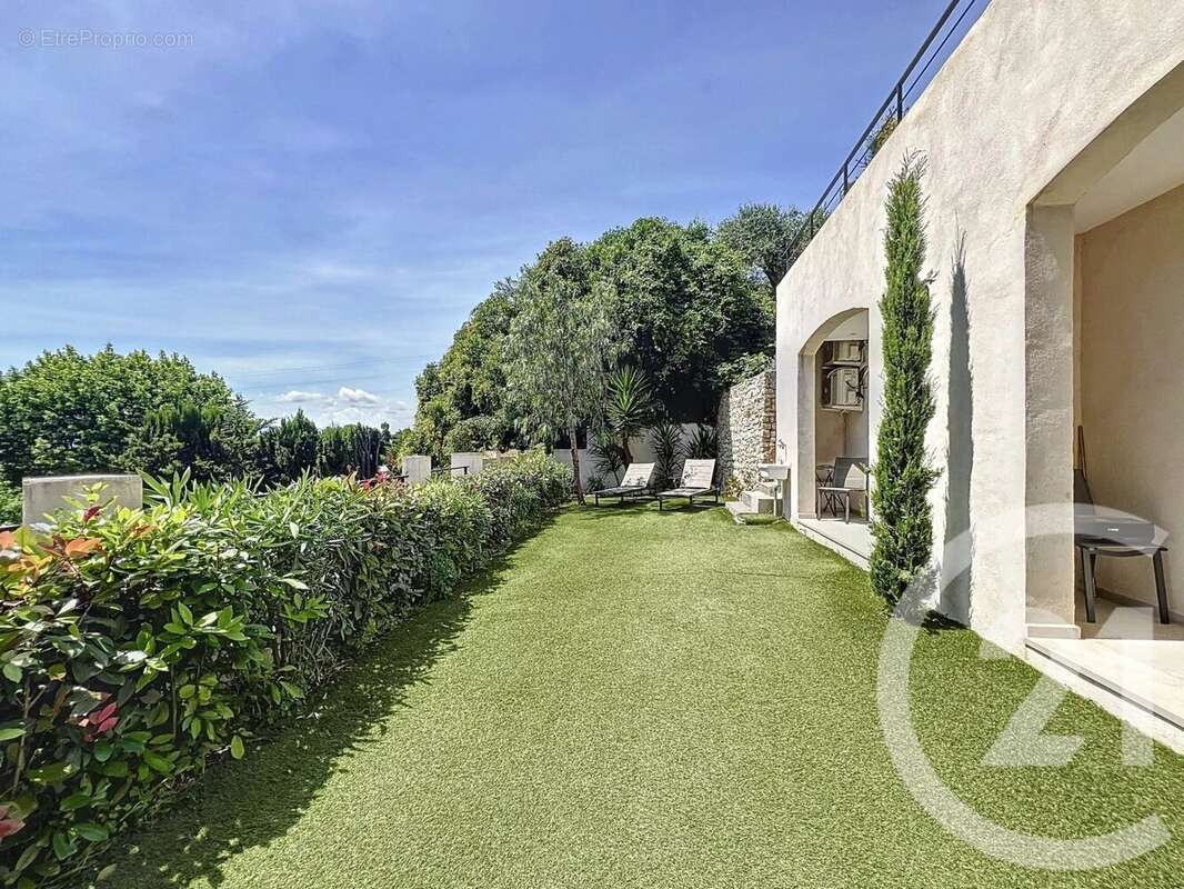 Maison à MOUGINS