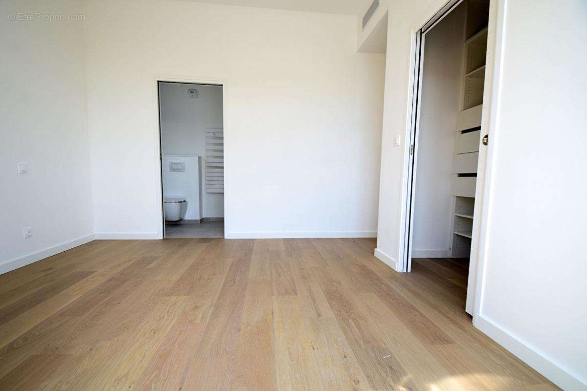 Appartement à TASSIN-LA-DEMI-LUNE