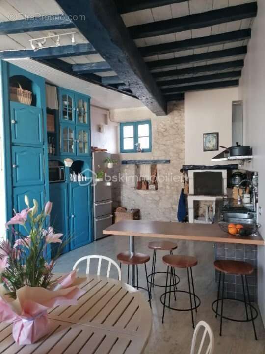 Maison à SAINT-ASTIER
