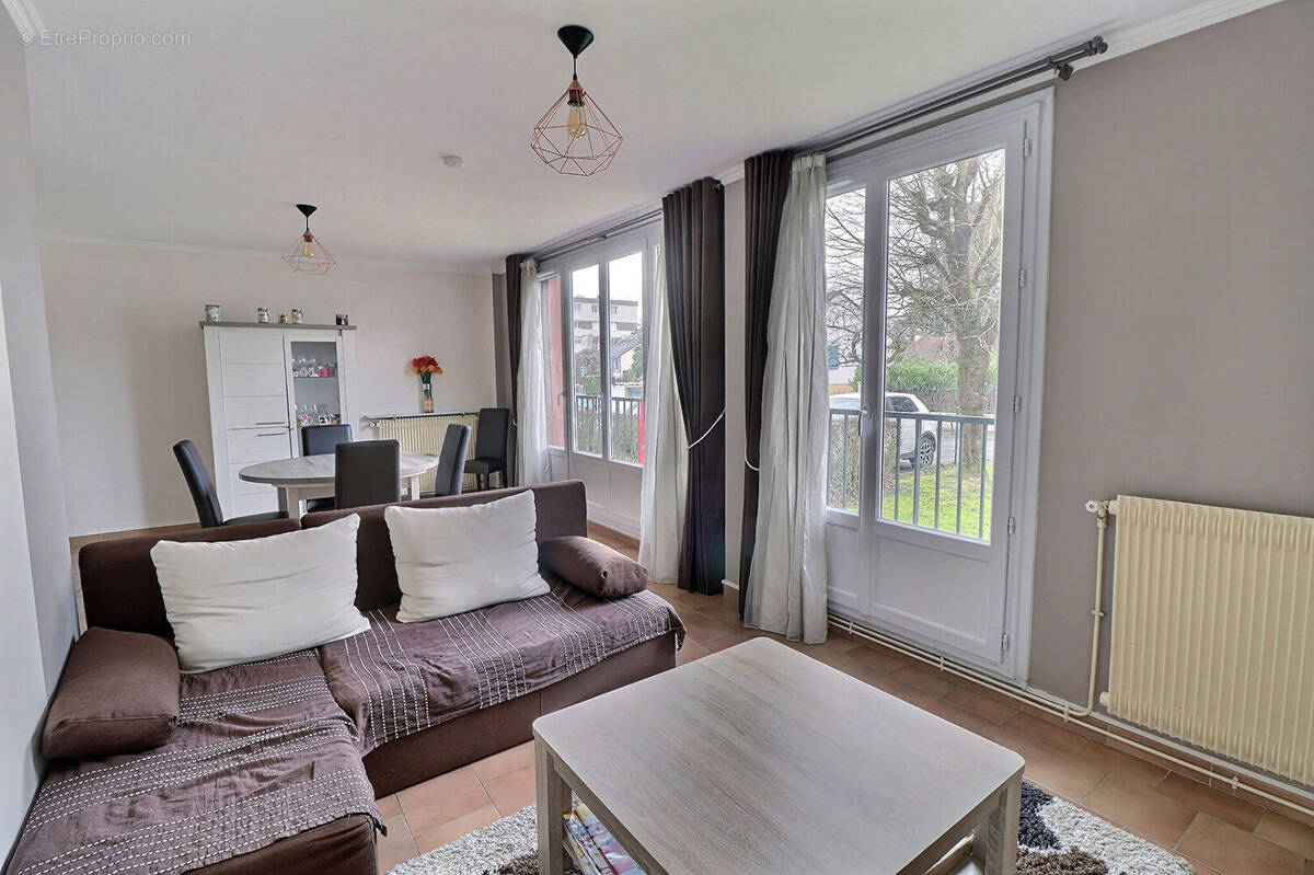 Appartement à RAMBOUILLET