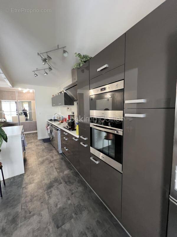 Appartement à SAINT-PIERRE-DES-CORPS
