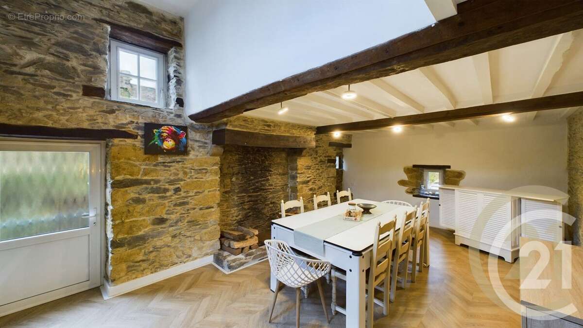 Maison à THURY-HARCOURT