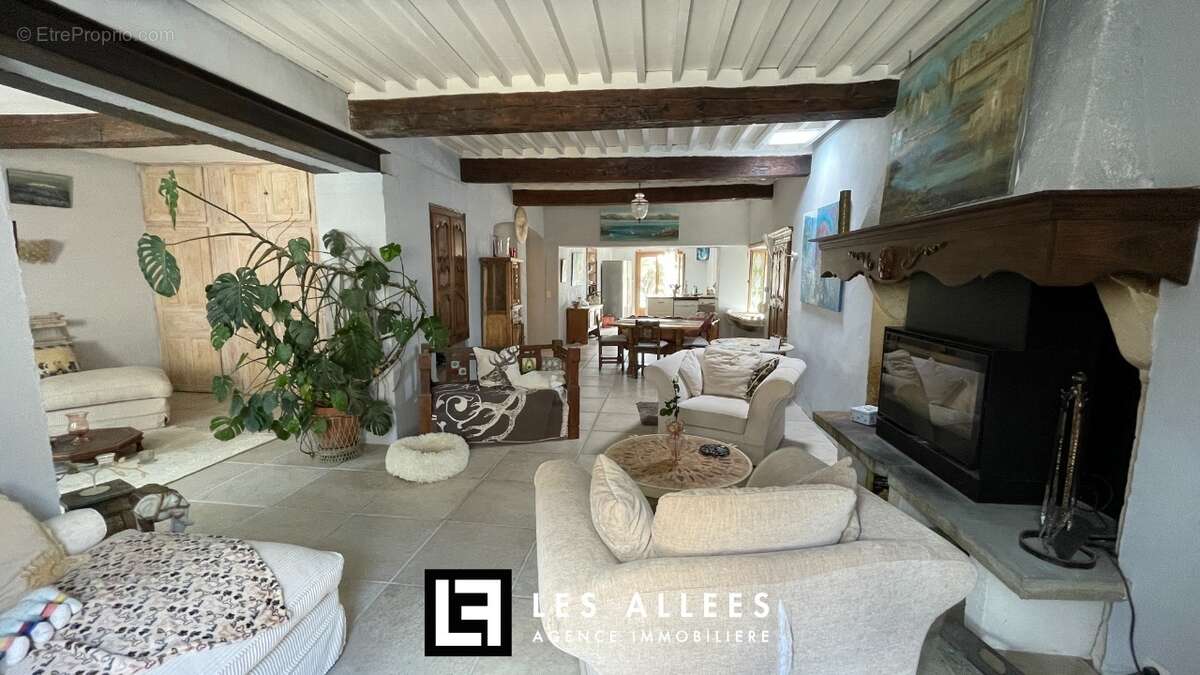 Maison à SAINT-MAURICE-SUR-EYGUES