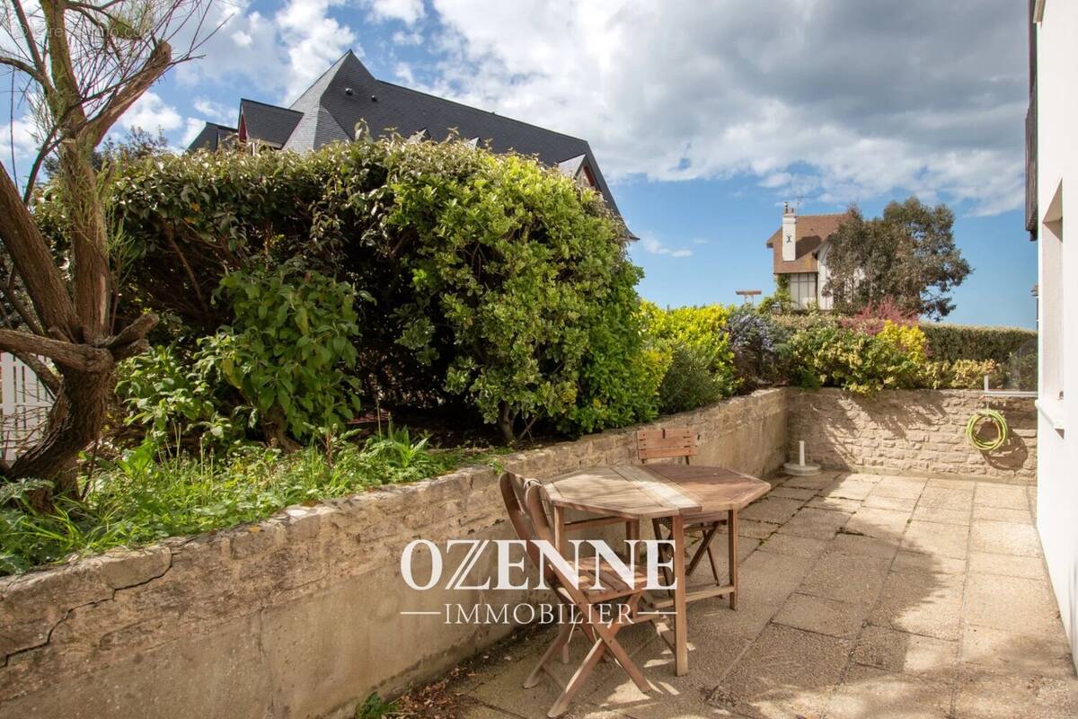Appartement à BENERVILLE-SUR-MER