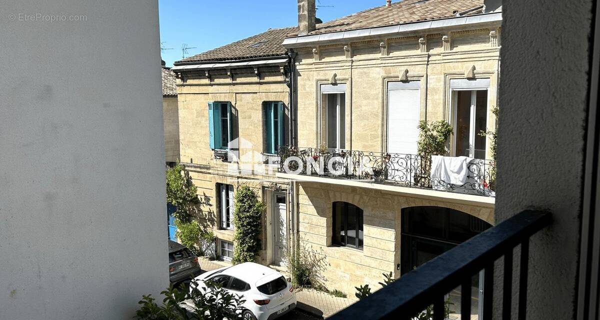 Appartement à BORDEAUX