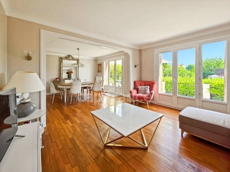 Maison à CONFLANS-SAINTE-HONORINE