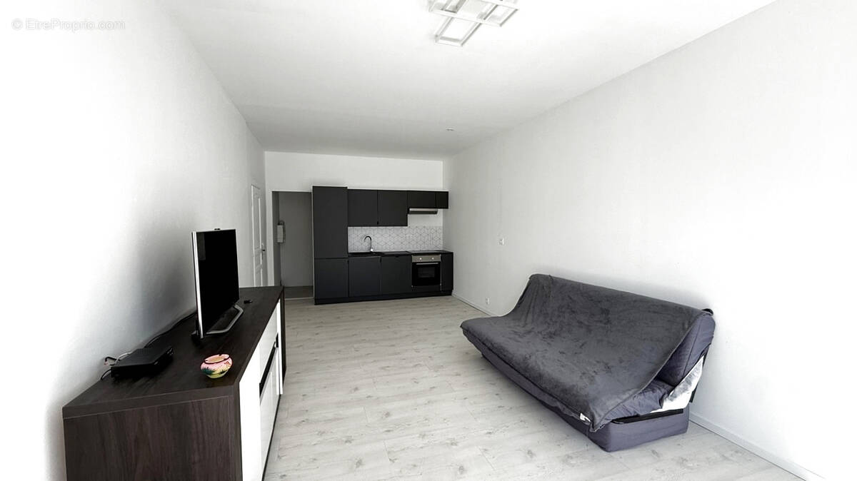 Appartement à LA COLLE-SUR-LOUP