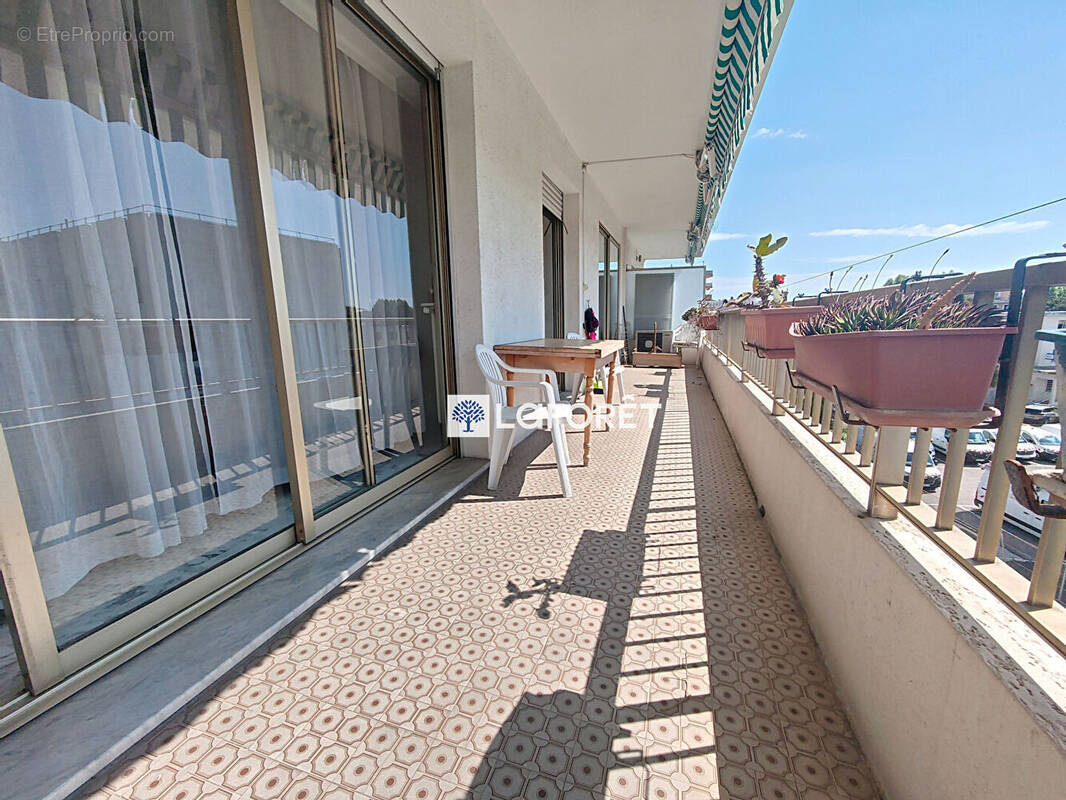 Appartement à CAGNES-SUR-MER