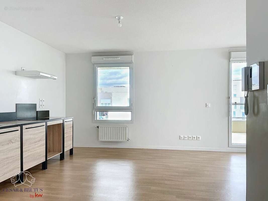 Appartement à VAULX-EN-VELIN