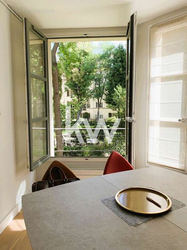 Appartement à PARIS-5E