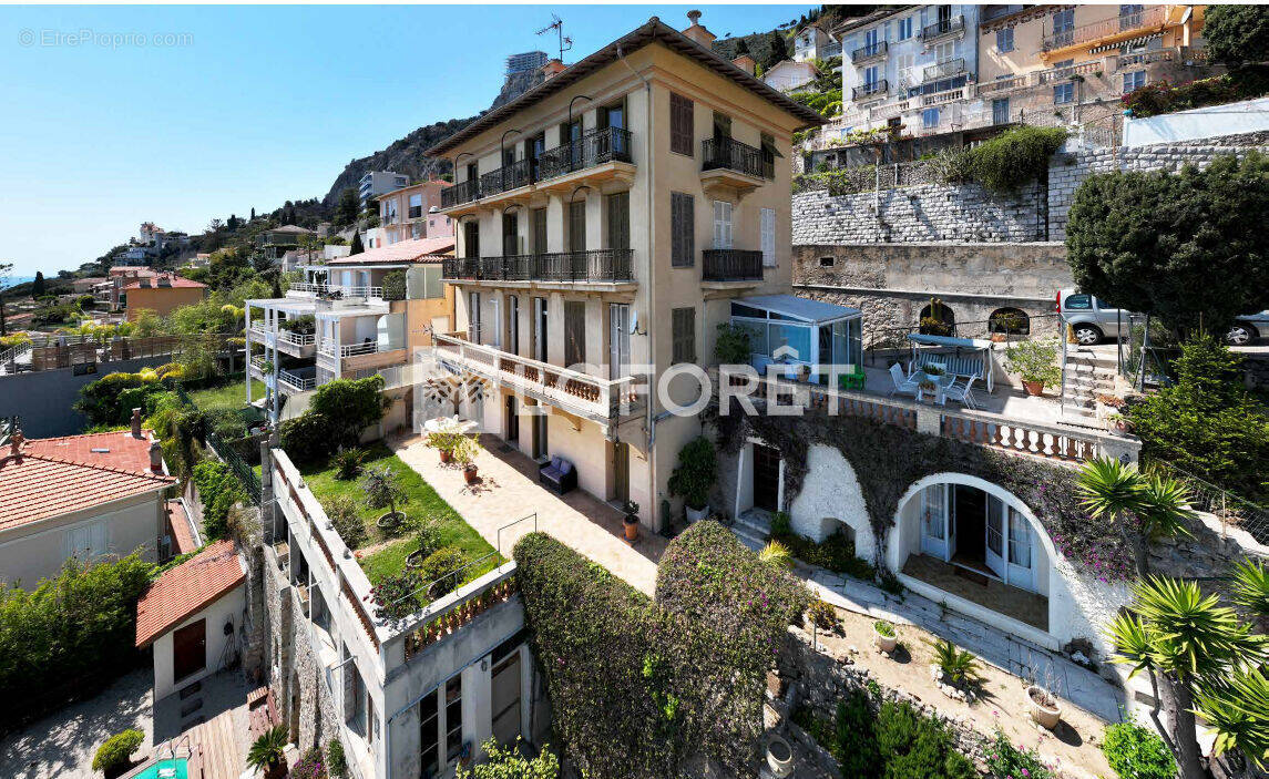 Maison à ROQUEBRUNE-CAP-MARTIN