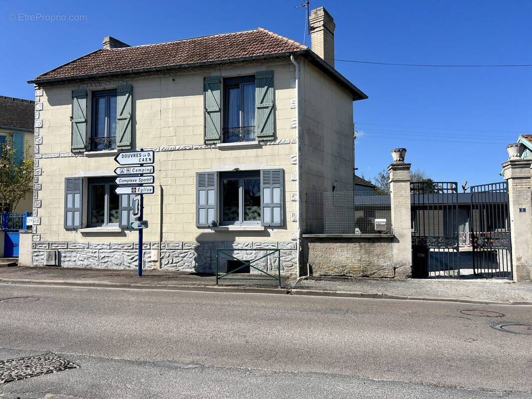 Maison à LUC-SUR-MER