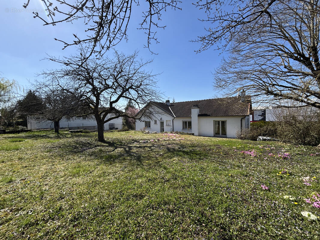 Maison à CHATILLON-SUR-SEINE