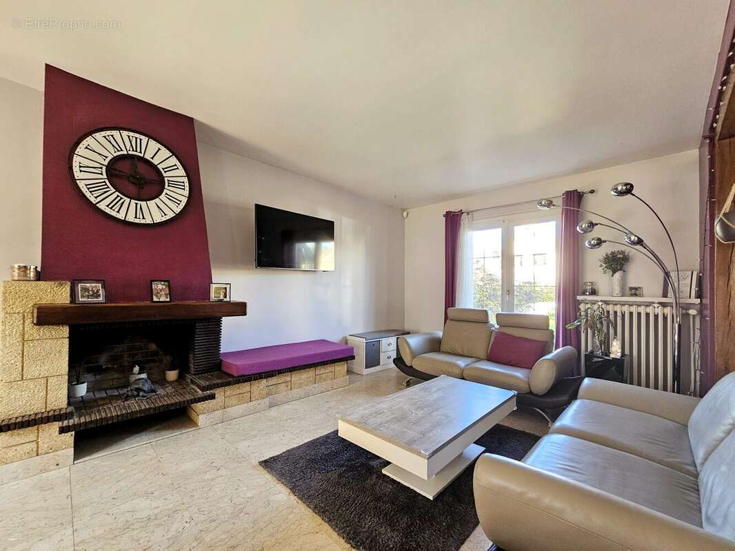 Maison à MESSY