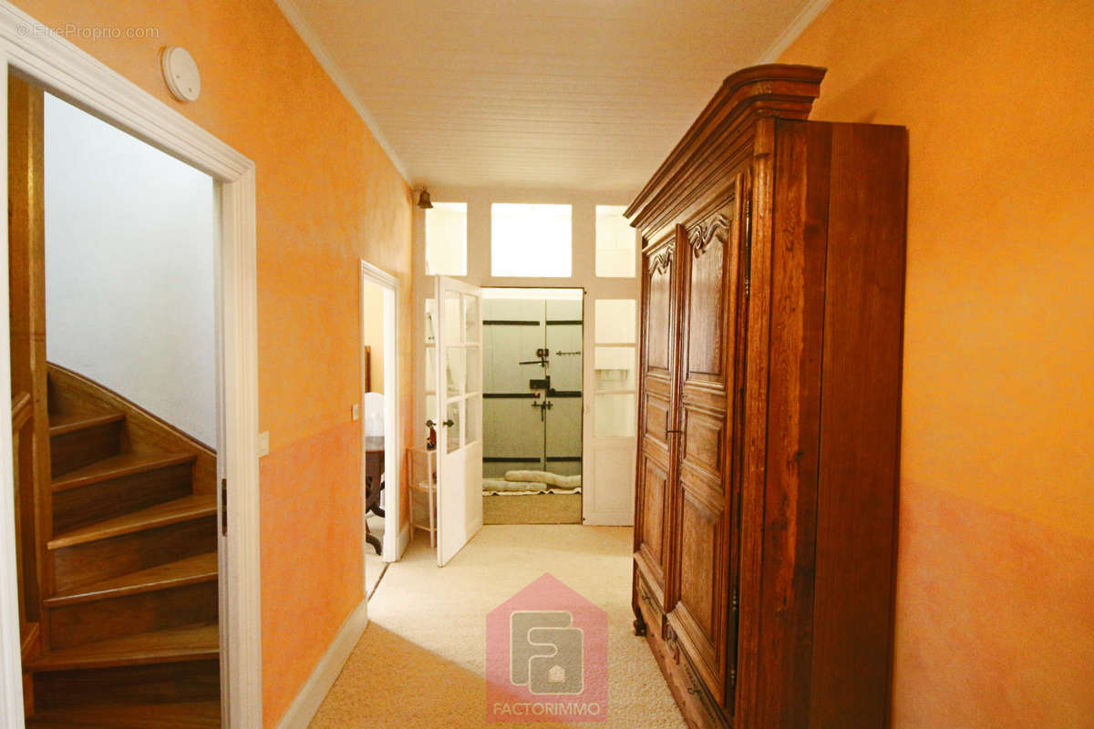 Maison à PRAYSSAC