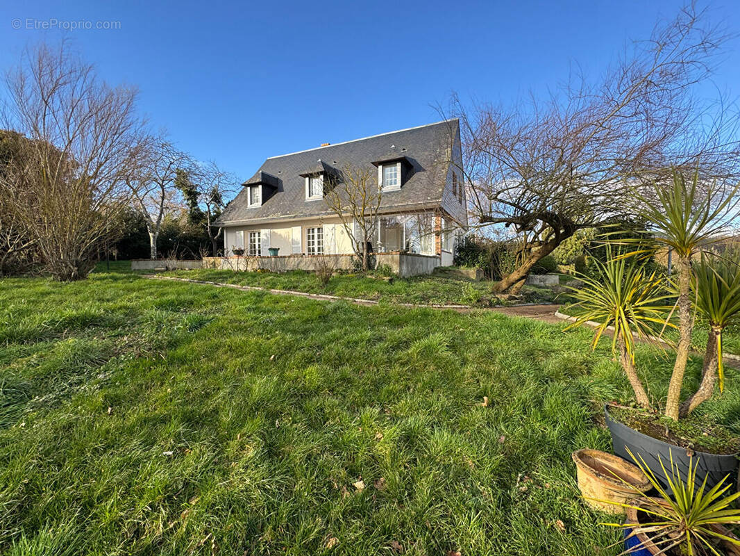 Maison à THURY-HARCOURT