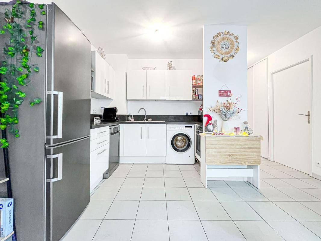 Appartement à LA COLLE-SUR-LOUP