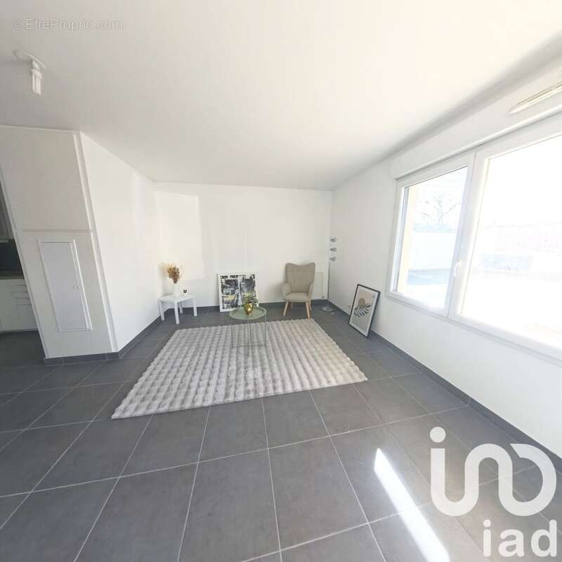 Photo 4 - Appartement à BESSANCOURT