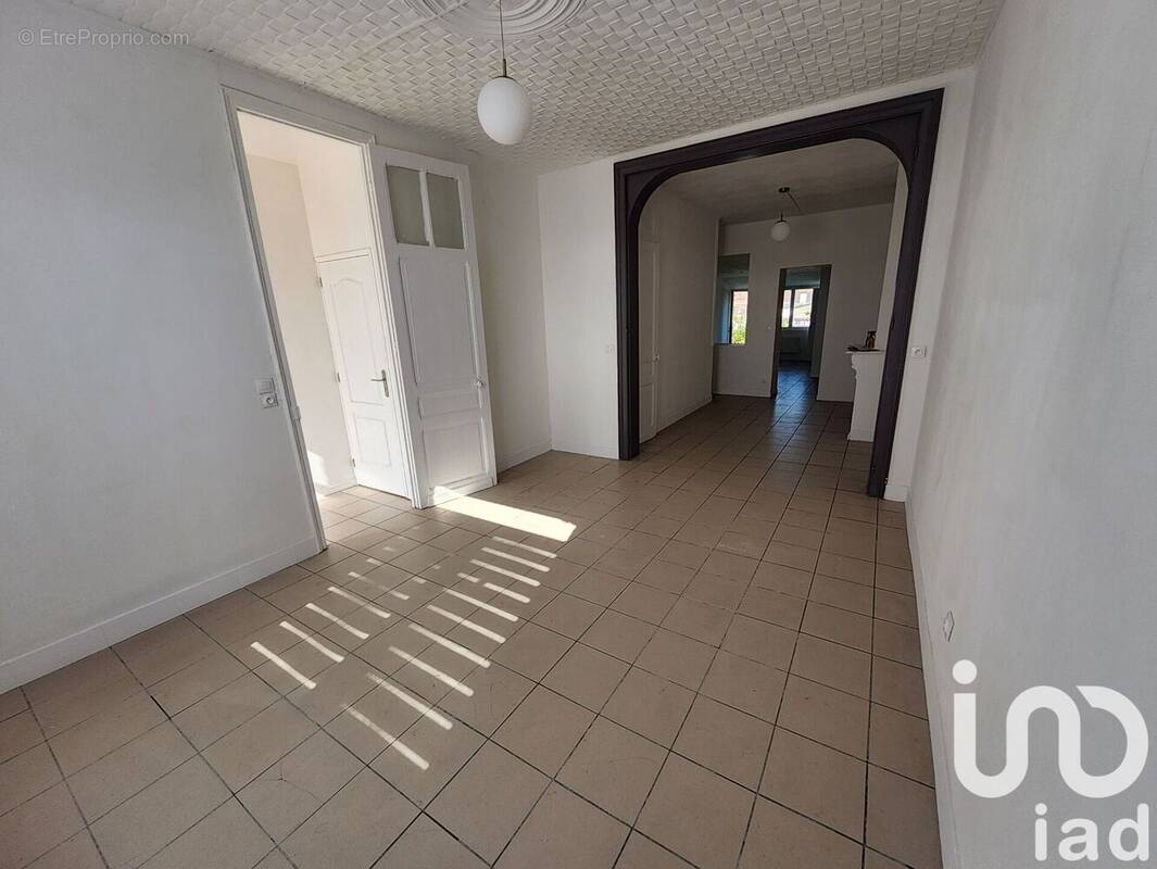 Photo 1 - Maison à DENAIN