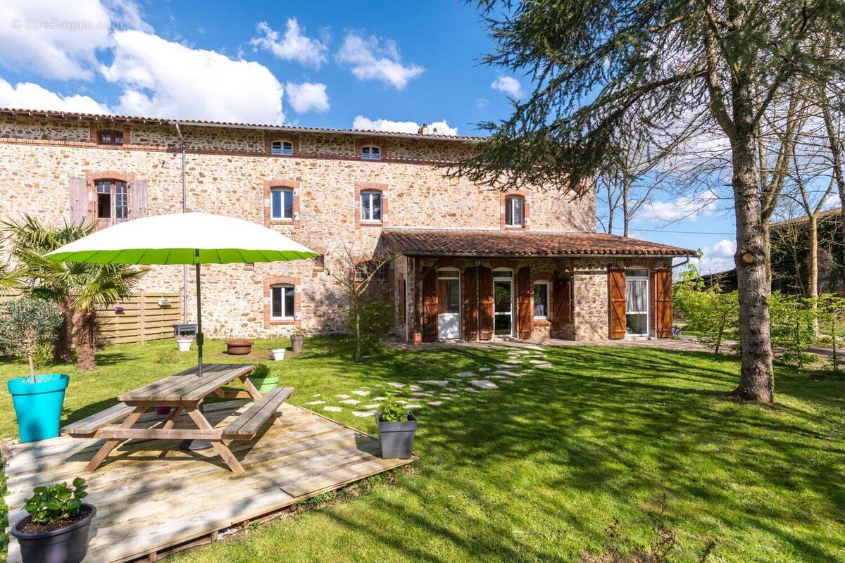 Photo 1 - Maison à LA ROCHE-SUR-YON
