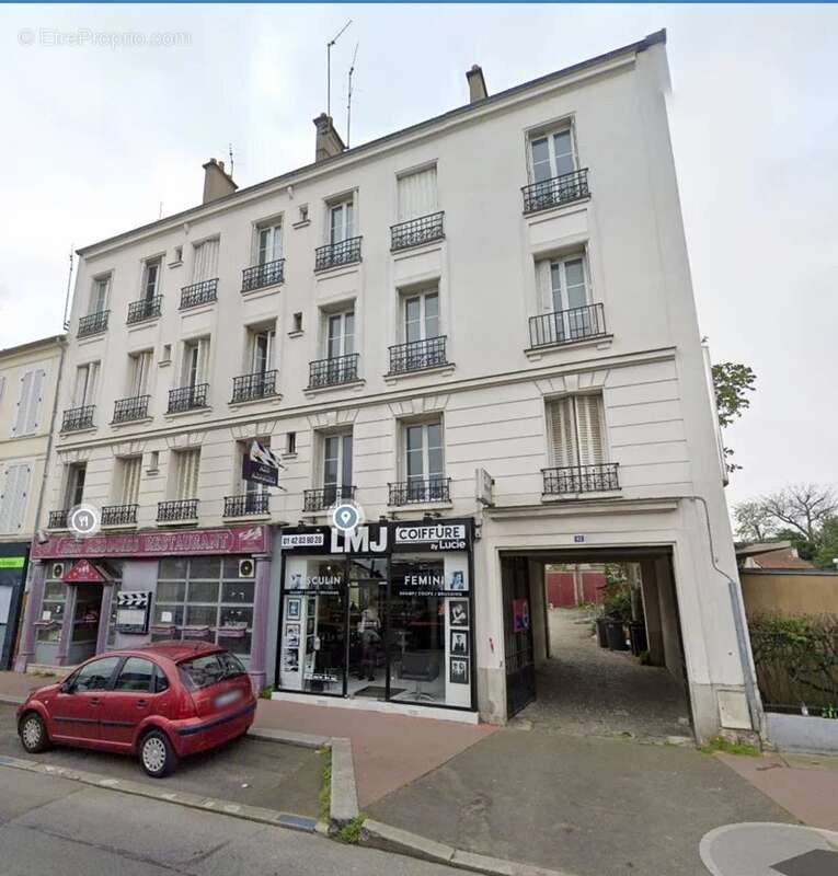 Appartement à SAINT-MAUR-DES-FOSSES