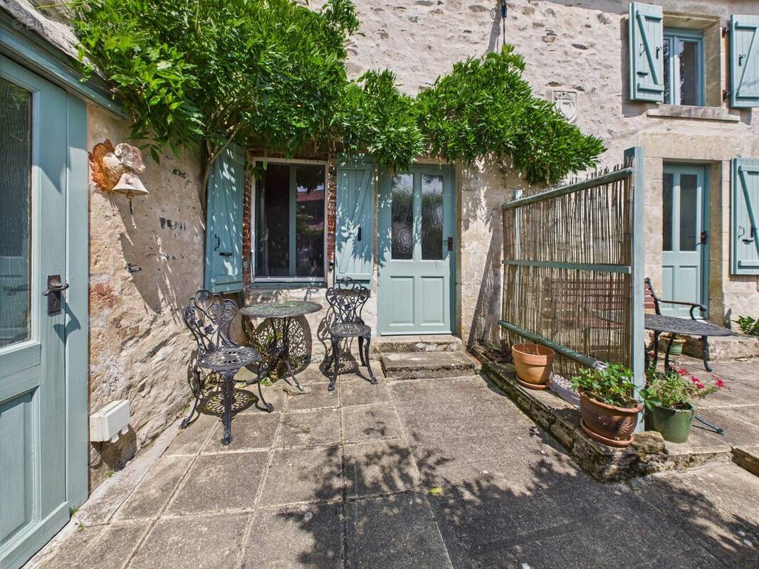 Maison à VOUVANT