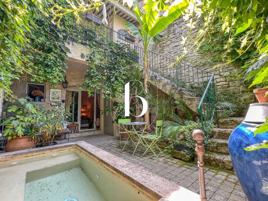 Maison à BARJAC
