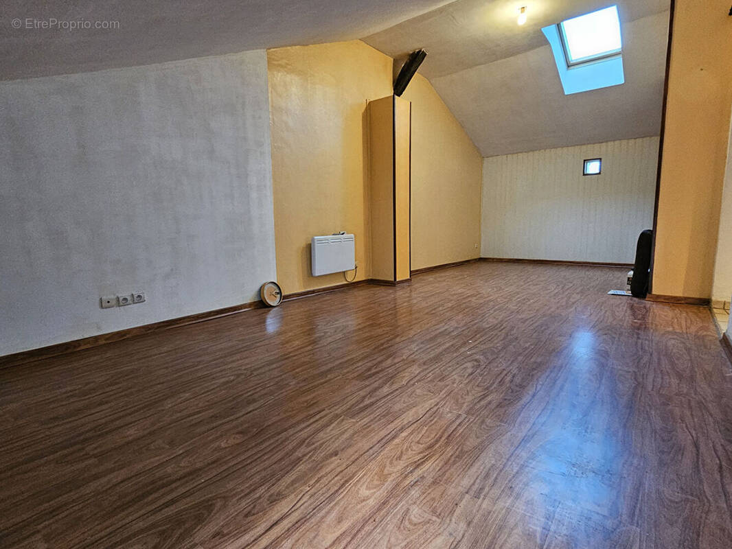 Appartement à BEAUREPAIRE