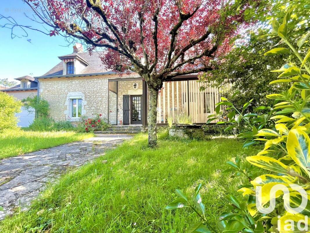 Photo 1 - Maison à POULIGNY-SAINT-PIERRE
