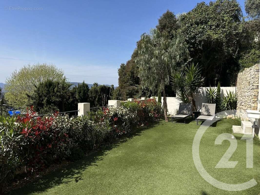 Maison à MOUGINS