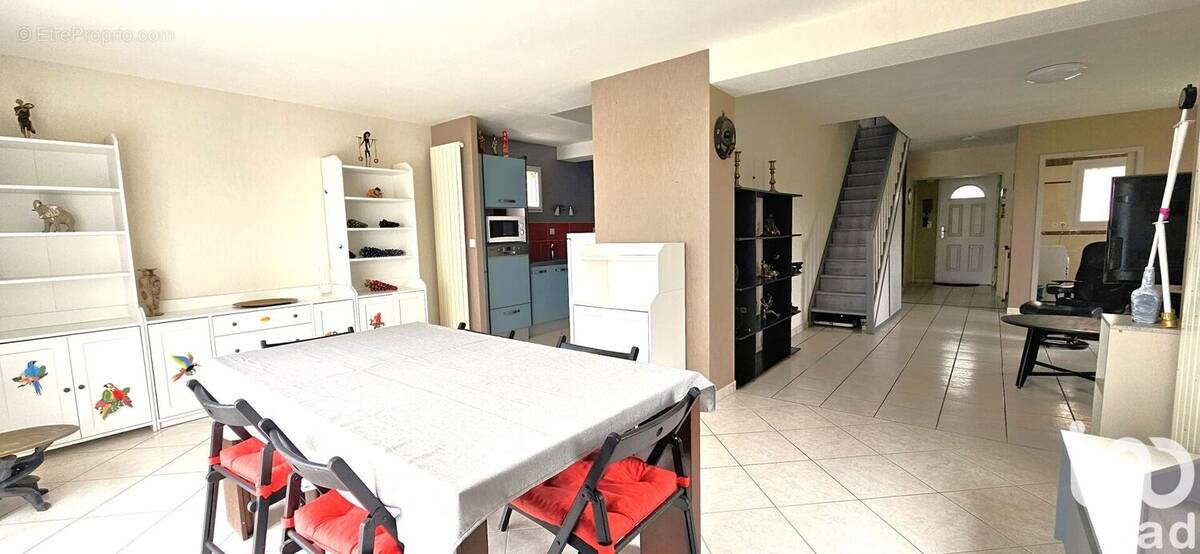 Photo 1 - Maison à LA TURBALLE