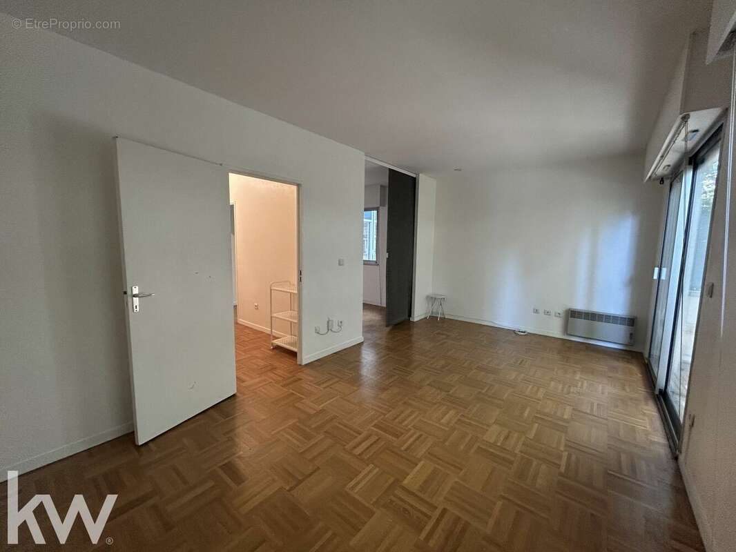 Appartement à LYON-6E