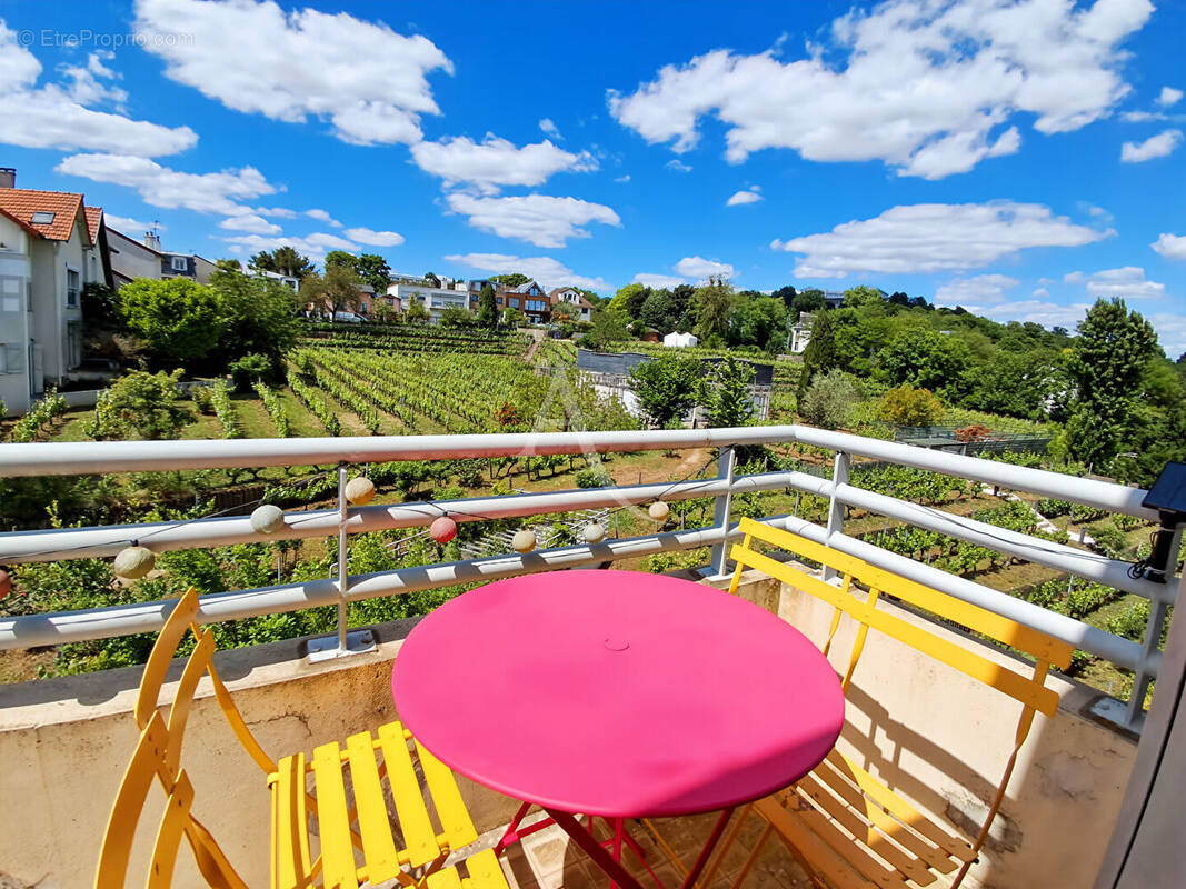 Appartement à SURESNES