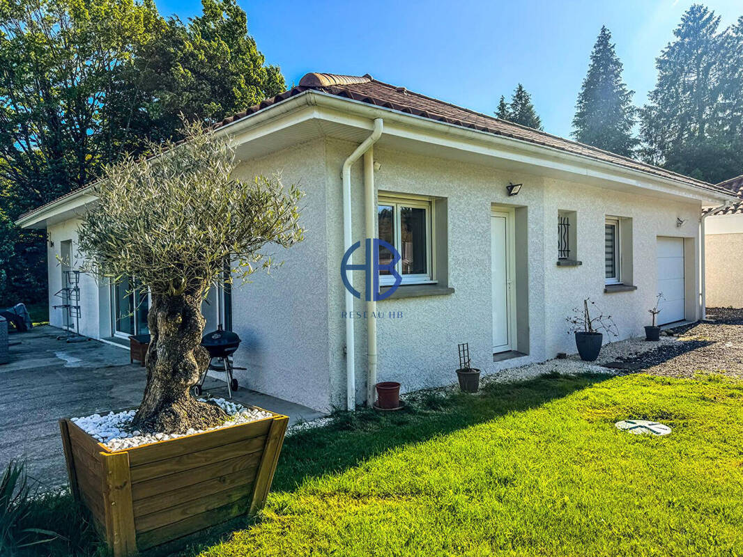 Maison à LA TOUR-DU-PIN