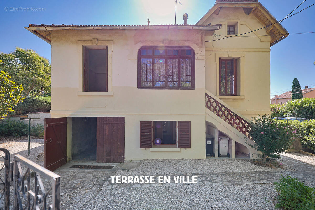Maison à LA SEYNE-SUR-MER