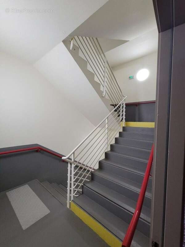 Photo 3 - Appartement à REIMS