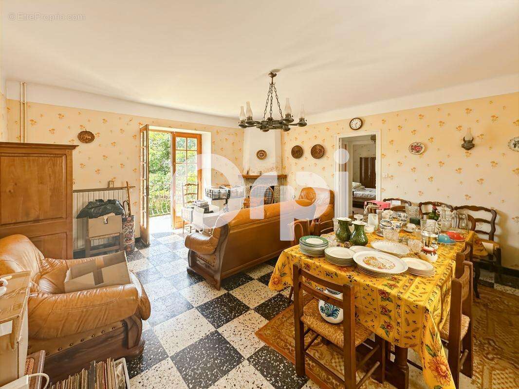 Maison à CHANDOLAS