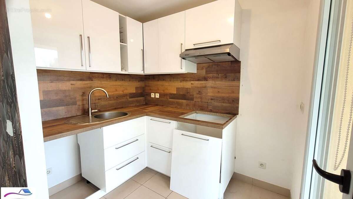 Appartement à MANDELIEU-LA-NAPOULE