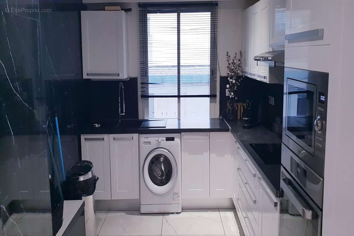 Appartement à LE CANNET