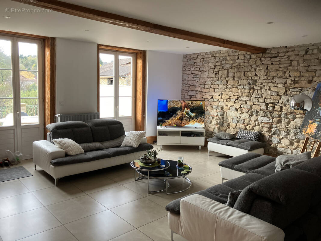 Maison à LAGNIEU