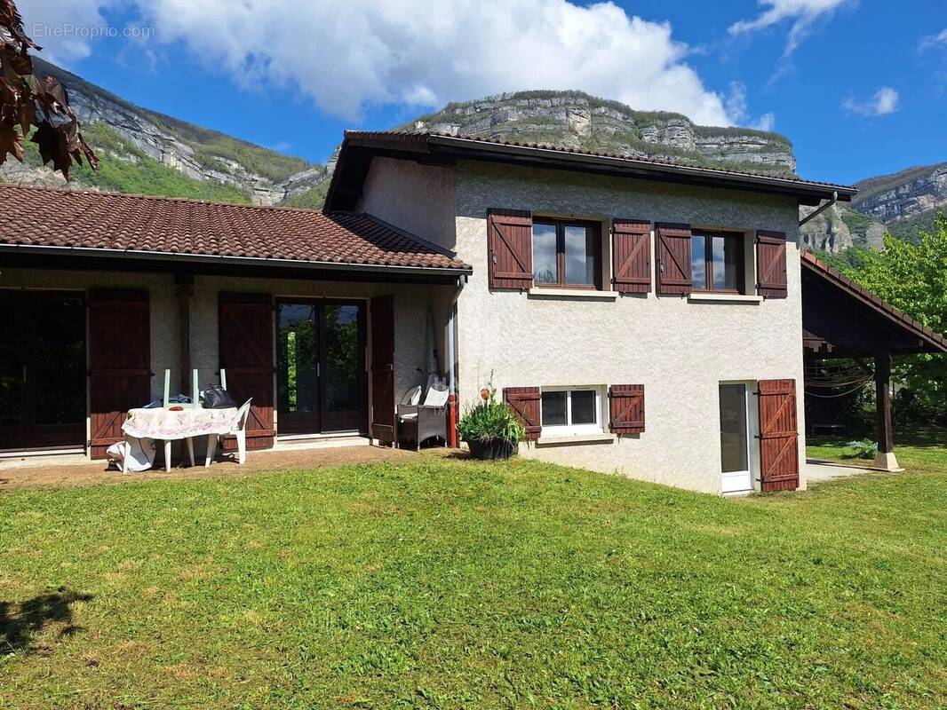 Maison à BERNIN