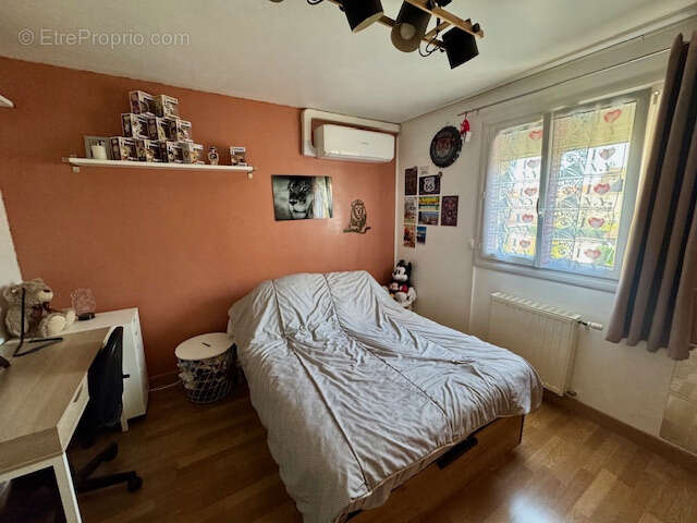 Maison à MORANGIS