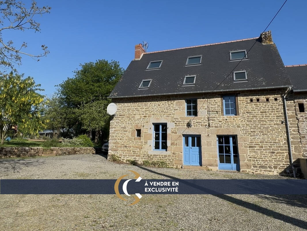Maison à SENS-DE-BRETAGNE