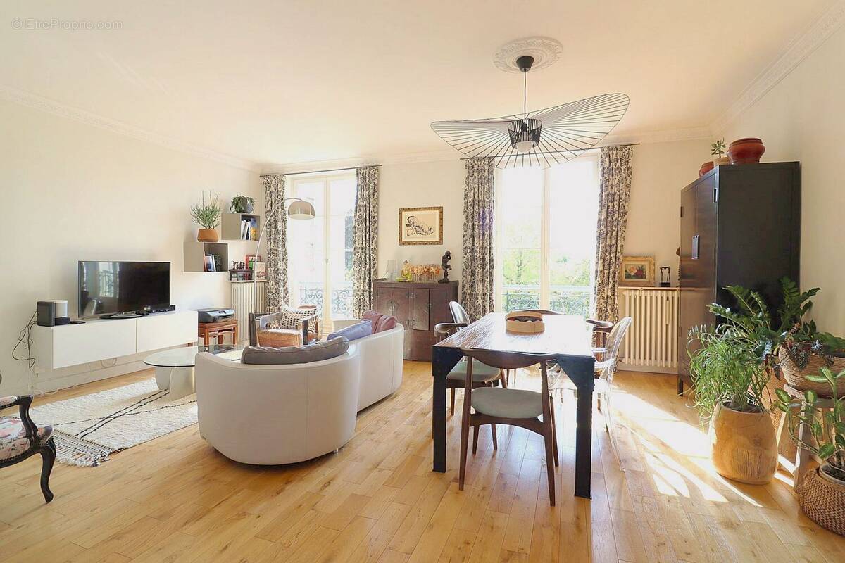 Appartement à VERSAILLES