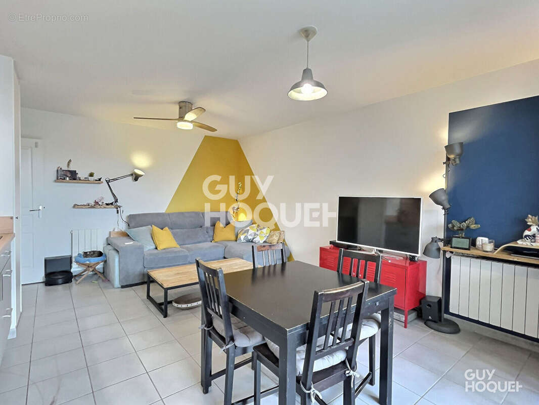 Appartement à CRAPONNE