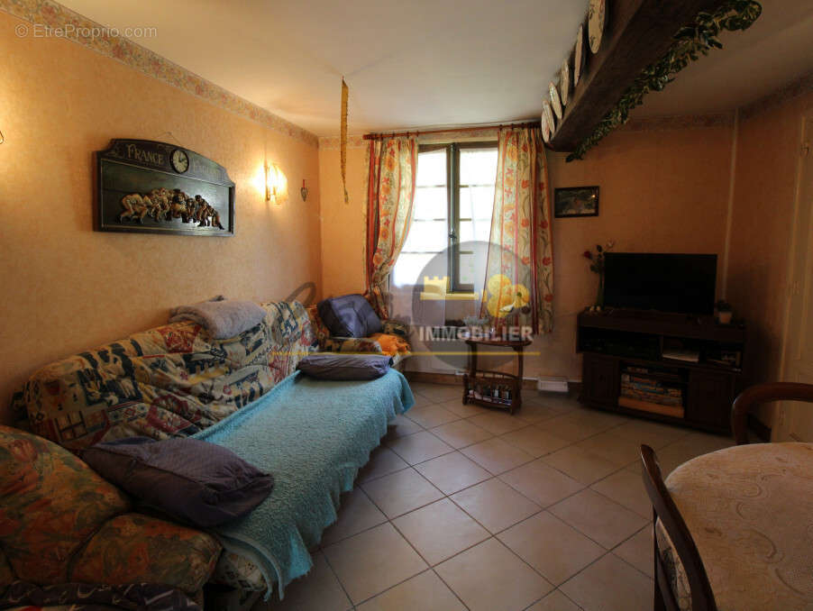 Maison à LA CHAPELLE-SAINT-SAUVEUR